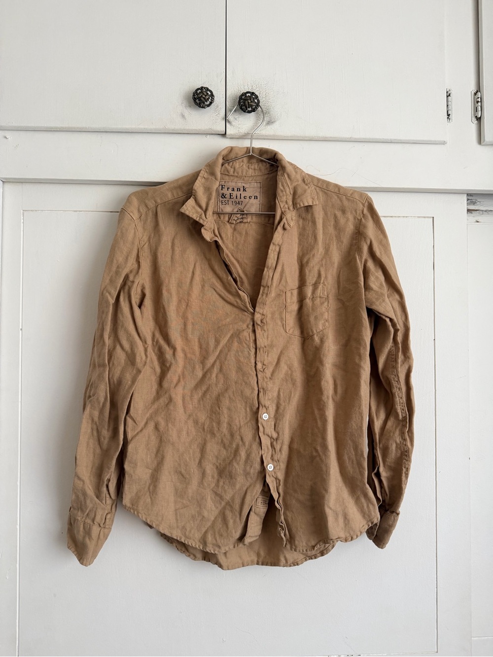 Frank & Eileen “Eileen” Button Up Shirt